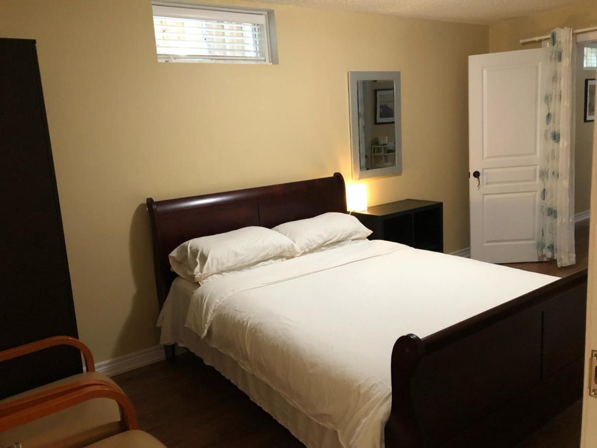 Spacious 2 Bedroom Guest Suite Toronto Eksteriør billede